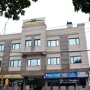 ** Inn Poonam Plaza India